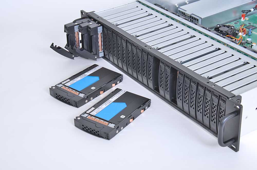 Jbod. ORICO NVME M.2 SSD Enclosure. Кейс для хранения SSD NVME. JBOD аеродиск. JBOD Expansion Port.