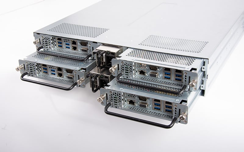 Minimaal stuk Schat What Is a Blade Server? [With PDF]